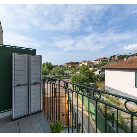 Apartamento Vento Di Greco San Bartolomeo Al Mare Exterior foto
