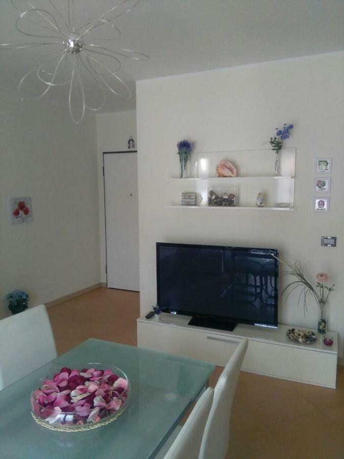 Apartamento Vento Di Greco San Bartolomeo Al Mare Exterior foto